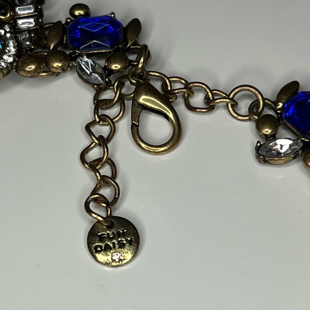 Fun Daisy Statement Necklace (EUC) - Picture 4 of 5